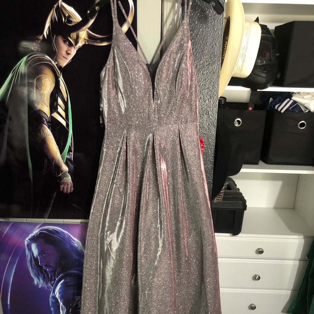 Prom dress. Has pockets. Never worn.